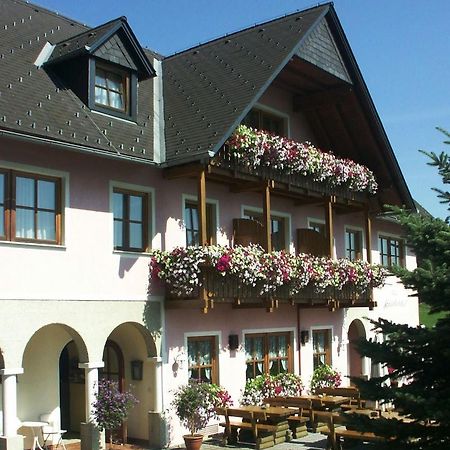 Hotel Arkadenhof Fürstenfeld Exteriör bild